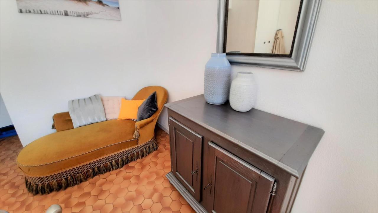 Charmante Maison De Ville Avec Jardin - 2 Chambres - 5 Pers Saint-Jean-de-Monts Exteriör bild
