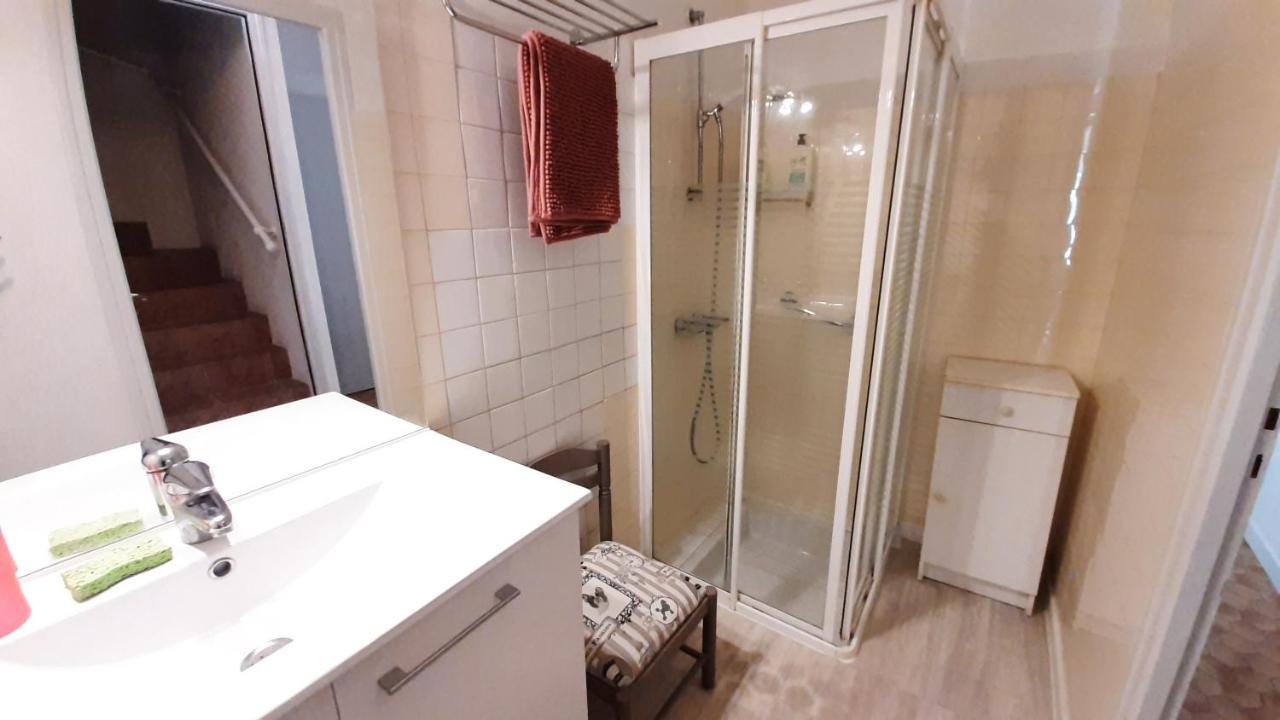 Charmante Maison De Ville Avec Jardin - 2 Chambres - 5 Pers Saint-Jean-de-Monts Exteriör bild